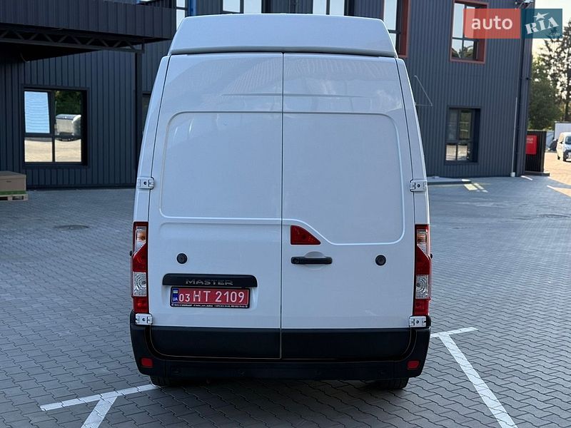 Вантажний фургон Renault Master 2020 в Дубні