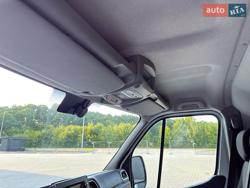 Вантажний фургон Renault Master 2020 в Дубні