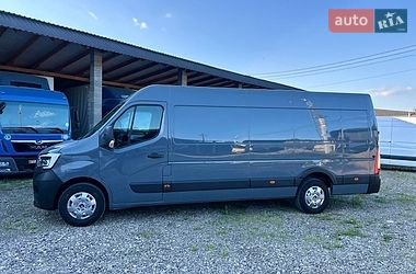 Грузовой фургон Renault Master 2022 в Хусте