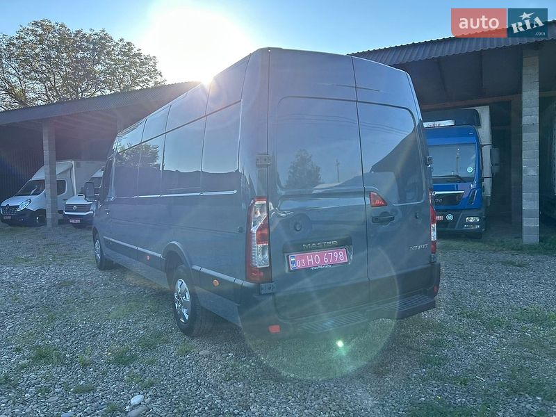 Грузовой фургон Renault Master 2022 в Хусте