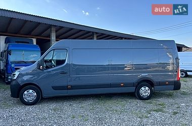 Грузовой фургон Renault Master 2022 в Хусте