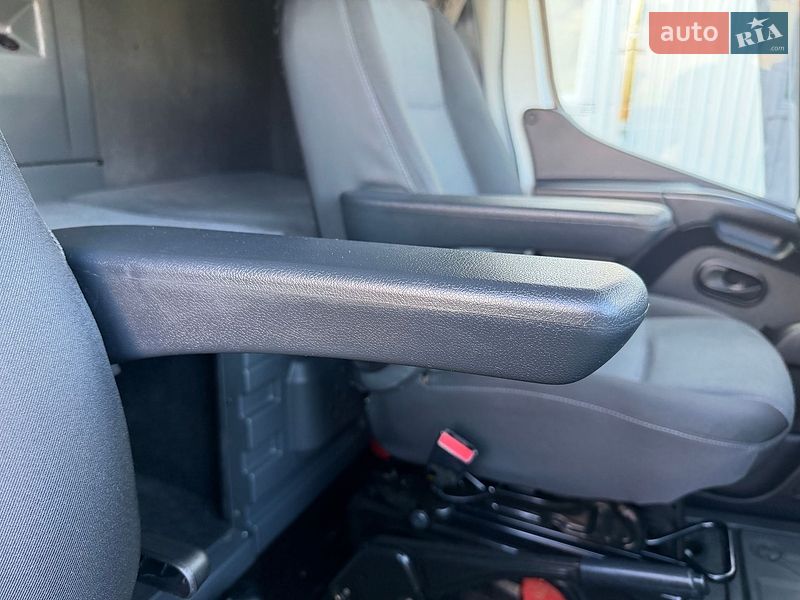 Тентований Renault Master 2021 в Ковелі