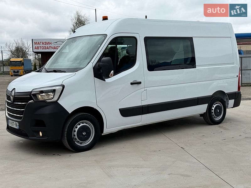 Вантажопасажирський фургон Renault Master 2021 в Млиніві
