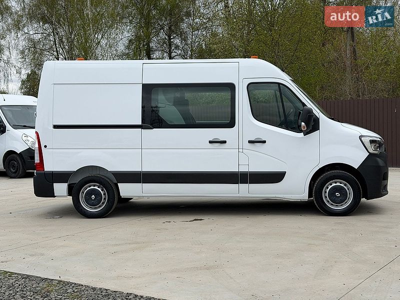 Вантажопасажирський фургон Renault Master 2021 в Млиніві