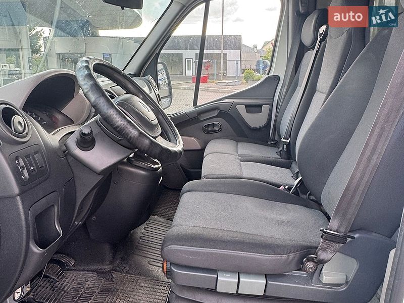 Тентованый Renault Master 2017 в Хмельницком