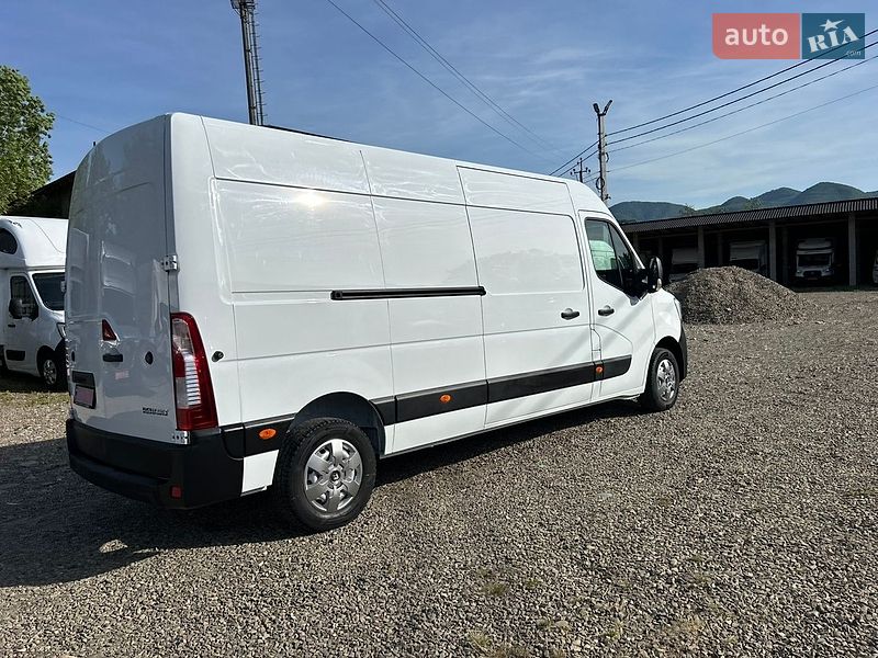 Вантажний фургон Renault Master 2022 в Хусті