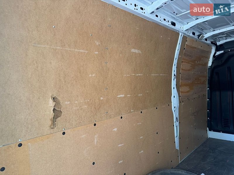 Вантажний фургон Renault Master 2022 в Золочеві фото 9 Вантажний фургон Renault Master 2022 в Золочеві