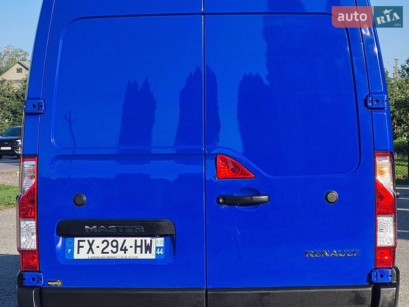 Грузовой фургон Renault Master 2021 в Дубно