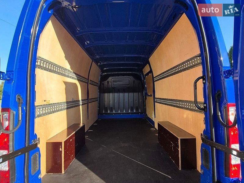 Грузовой фургон Renault Master 2021 в Дубно