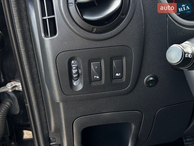 Вантажний фургон Renault Master 2016 в Львові фото 18 Вантажний фургон Renault Master 2016 в Львові