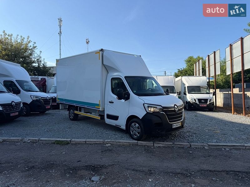 Renault Master 2023
