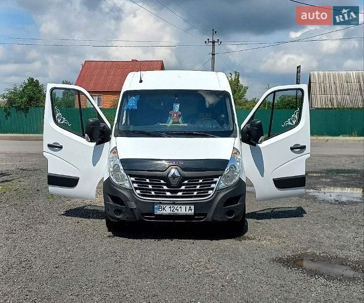 Інші вантажівки Renault Master 2018 в Володимирі