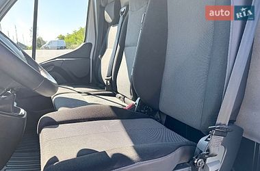 Вантажний фургон Renault Master 2022 в Рівному