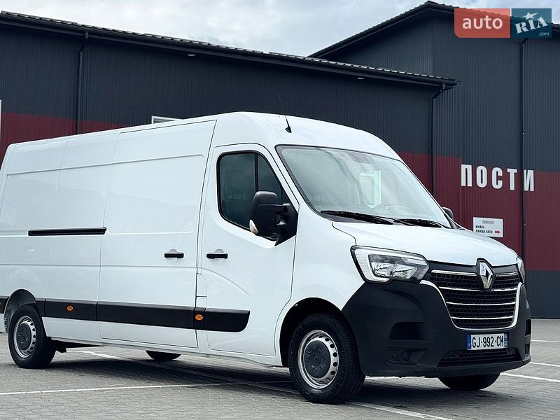 Грузовой фургон Renault Master 2023 в Дубно