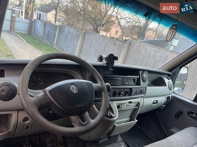 Мінівен Renault Master 2004 в Рівному