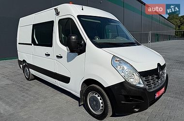 Грузовой фургон Renault Master 2015 в Тернополе