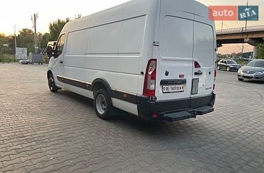 Вантажний фургон Renault Master 2015 в Луцьку