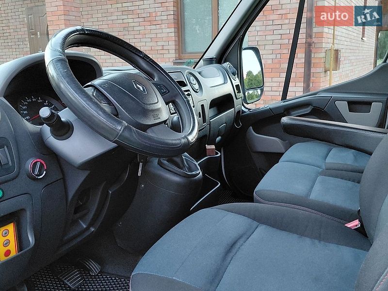 Автовоз Renault Master 2015 в Ковелі