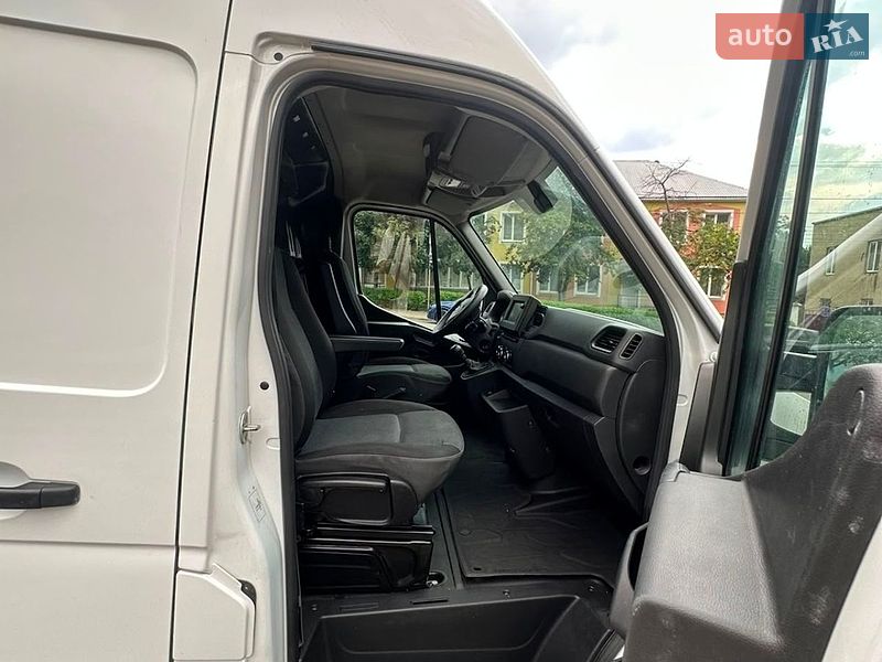 Вантажний фургон Renault Master 2021 в Тернополі фото 8 Вантажний фургон Renault Master 2021 в Тернополі