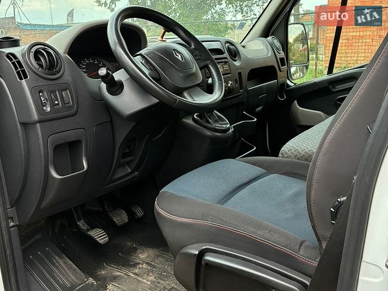 Автовоз Renault Master 2016 в Виннице