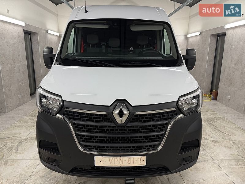 Микроавтобус грузовой (до 3,5т) Renault Master 2022 в Полтаве