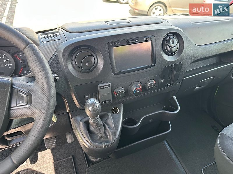 Грузопассажирский фургон Renault Master 2017 в Великой Багачке фото 23 Грузопассажирский фургон Renault Master 2017 в Великой Багачке