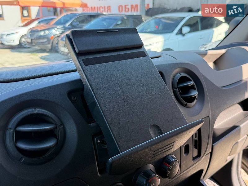 Мікроавтобус вантажний (до 3,5т) Renault Master 2017 в Одесі фото 49 Мікроавтобус вантажний (до 3,5т) Renault Master 2017 в Одесі