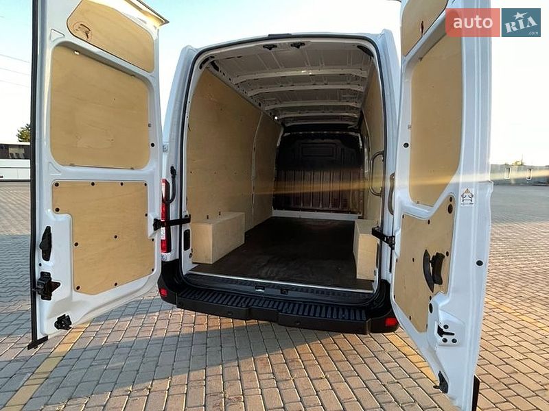 Грузовой фургон Renault Master 2022 в Броварах