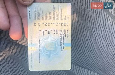 Вантажний фургон Renault Master 2010 в Львові