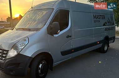 Вантажний фургон Renault Master 2014 в Мукачевому