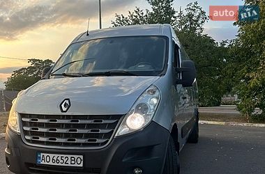 Вантажний фургон Renault Master 2014 в Мукачевому