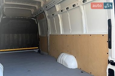 Грузовой фургон Renault Master 2019 в Луцке