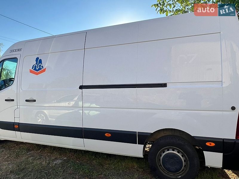 Вантажний фургон Renault Master 2022 в Львові
