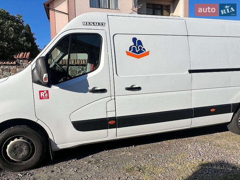 Вантажний фургон Renault Master 2022 в Львові
