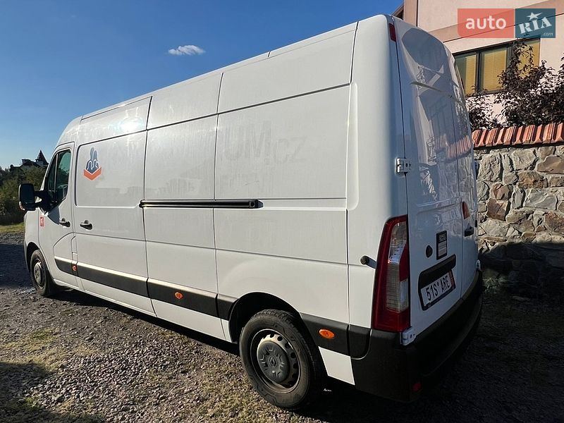 Вантажний фургон Renault Master 2022 в Львові
