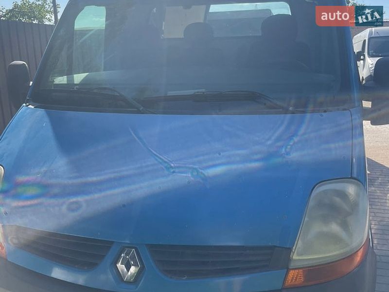Вантажний фургон Renault Master 2010 в Львові
