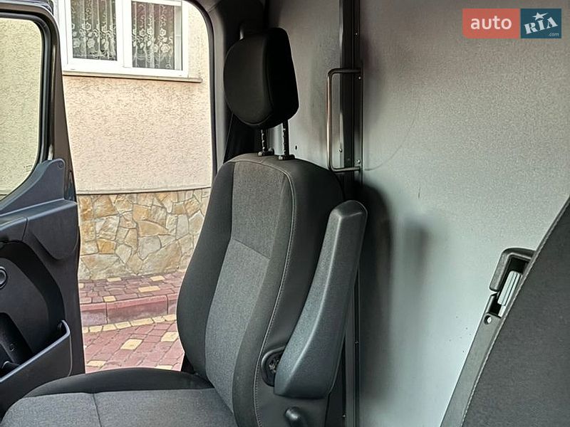 Грузовой фургон Renault Master 2022 в Тернополе фото 72 Грузовой фургон Renault Master 2022 в Тернополе