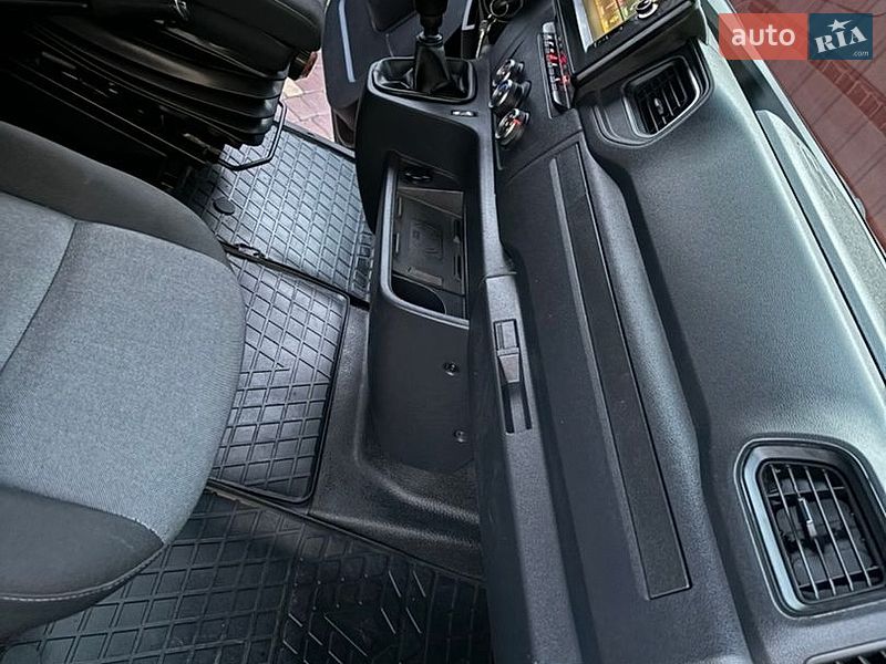 Грузовой фургон Renault Master 2022 в Тернополе фото 76 Грузовой фургон Renault Master 2022 в Тернополе