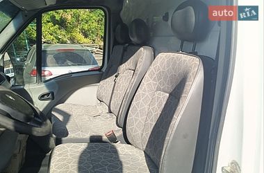 Грузовой фургон Renault Master 2010 в Умани