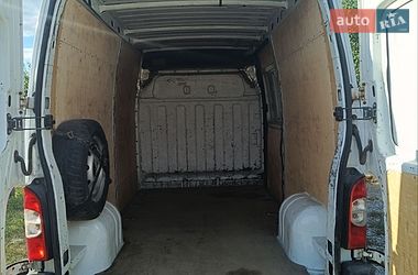 Грузовой фургон Renault Master 2010 в Умани