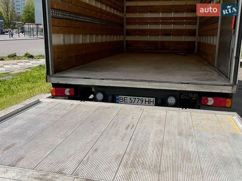 Мікроавтобус вантажний (до 3,5т) Renault Master 2017 в Врадіївці