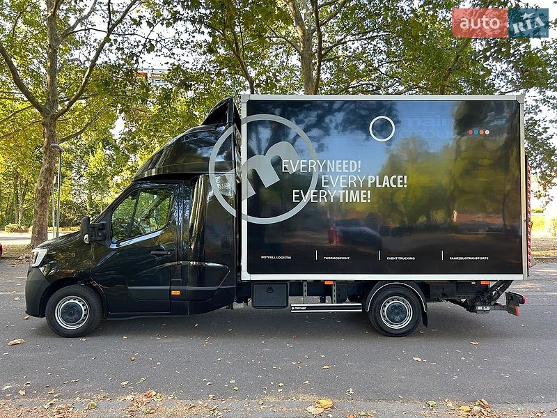 Інші вантажівки Renault Master 2021 в Нововолинську
