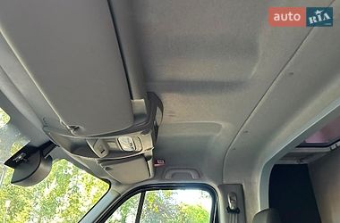 Інші вантажівки Renault Master 2021 в Нововолинську