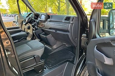 Інші вантажівки Renault Master 2021 в Нововолинську