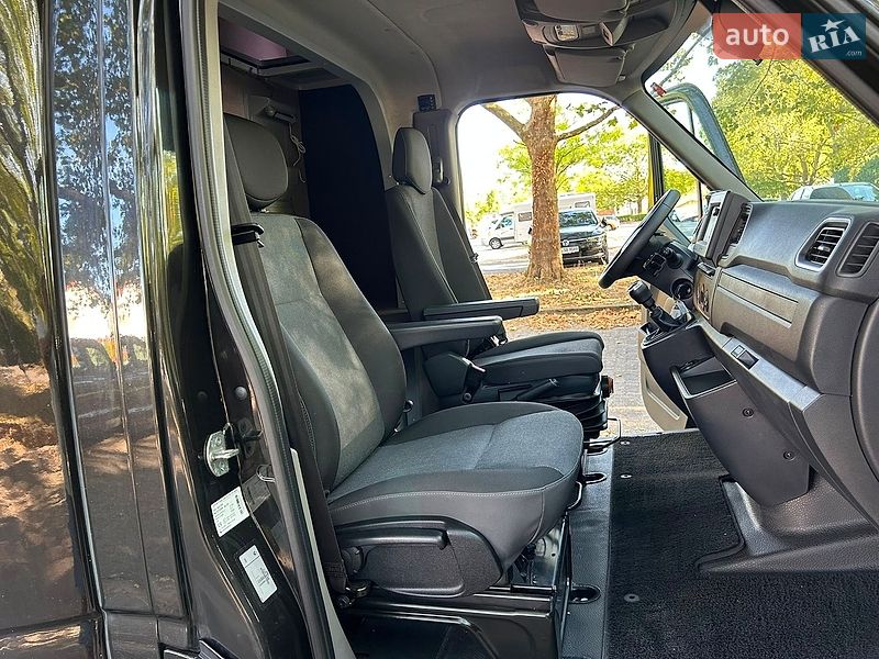 Інші вантажівки Renault Master 2021 в Нововолинську