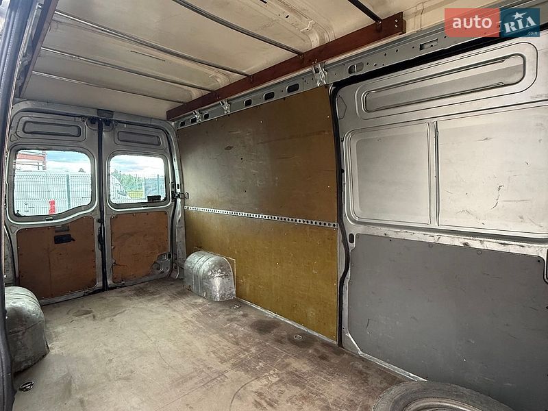 Мікроавтобус вантажний (до 3,5т) Renault Master 2005 в Луцьку фото 6 Мікроавтобус вантажний (до 3,5т) Renault Master 2005 в Луцьку