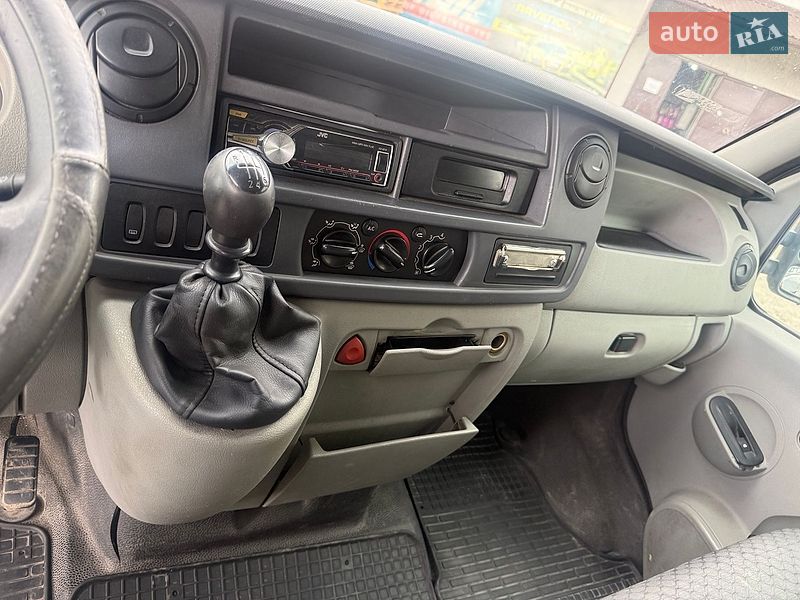 Мікроавтобус вантажний (до 3,5т) Renault Master 2005 в Луцьку фото 12 Мікроавтобус вантажний (до 3,5т) Renault Master 2005 в Луцьку