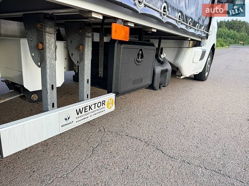 Тентованый Renault Master 2022 в Киеве