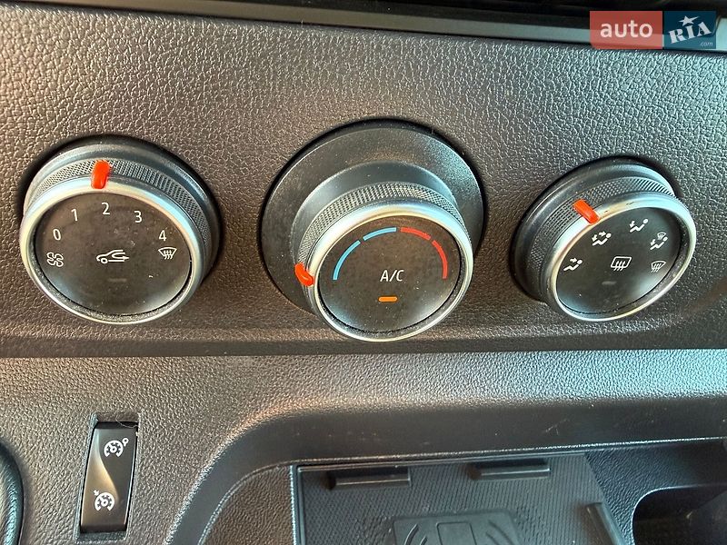 Грузовой фургон Renault Master 2021 в Львове