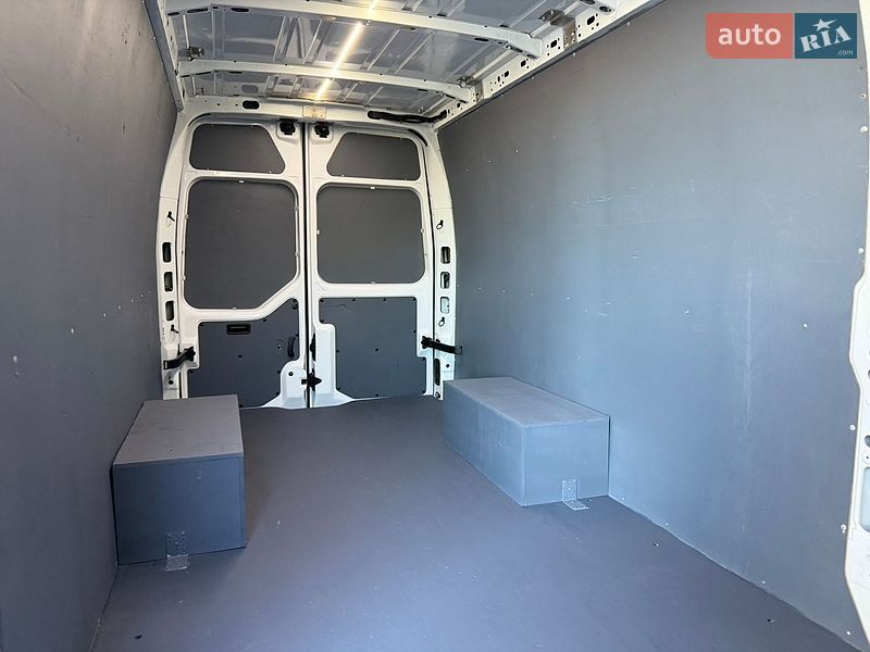 Грузовой фургон Renault Master 2018 в Дубно